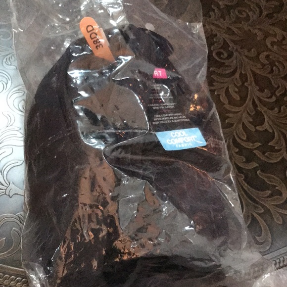 Bali Comfort Bra NWT size 38DD Black - Picture 9 of 9